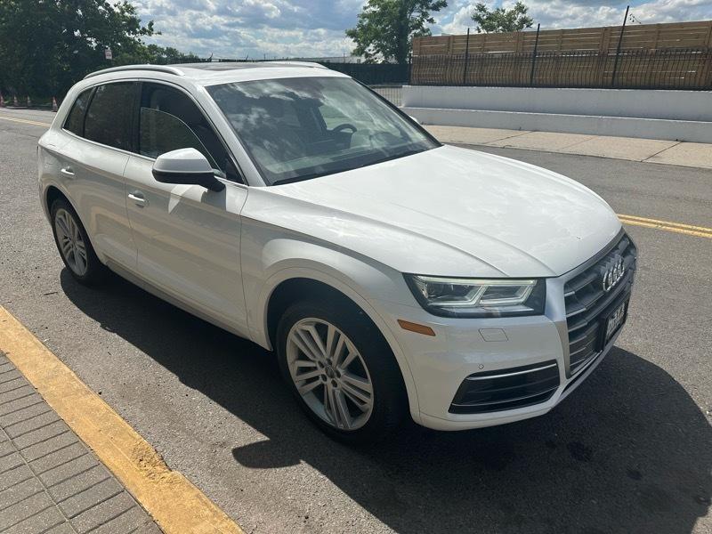 Audi Q5 2.0T Premium Plus quattro 2019