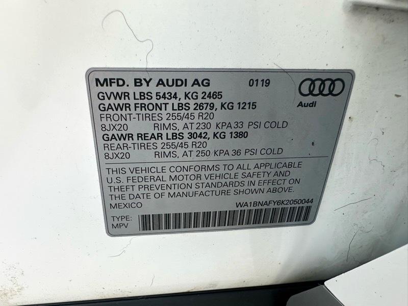 Audi Q5 2.0T Premium Plus quattro 2019