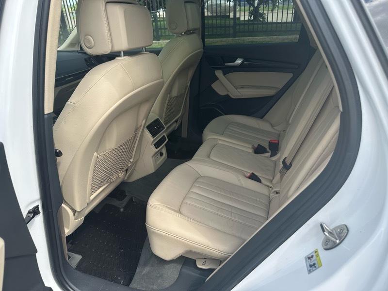 Audi Q5 2.0T Premium Plus quattro 2019