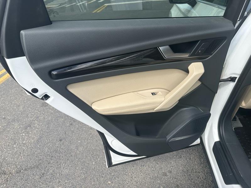 Audi Q5 2.0T Premium Plus quattro 2019