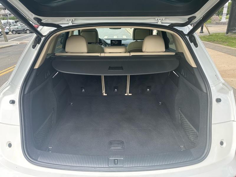 Audi Q5 2.0T Premium Plus quattro 2019