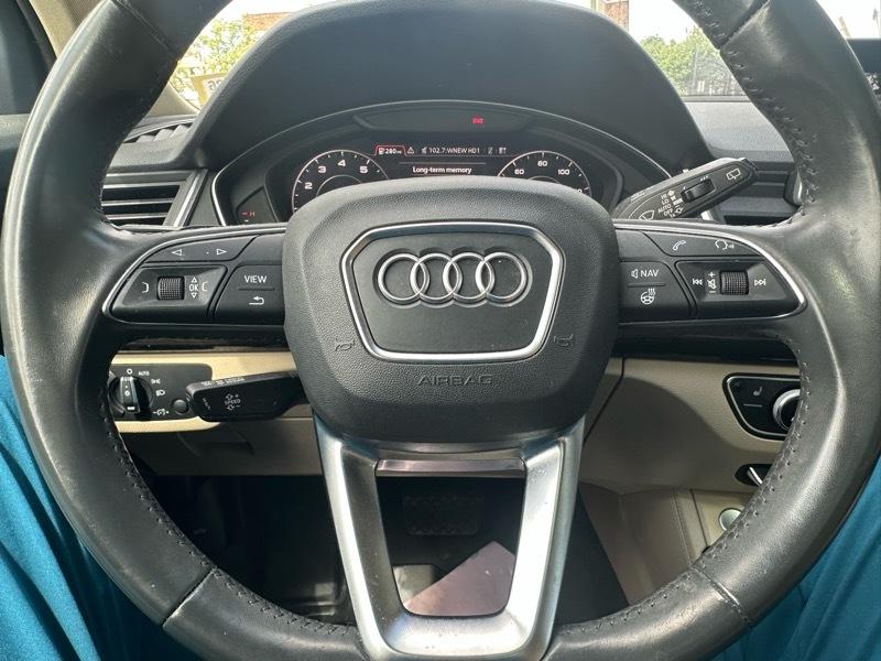 Audi Q5 2.0T Premium Plus quattro 2019