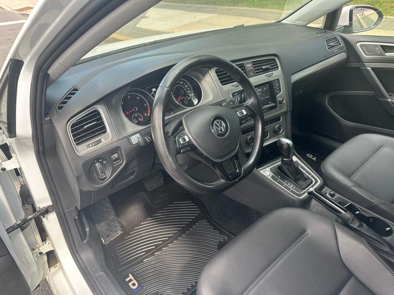 Volkswagen Golf SportWagen TDI S 6A 2015