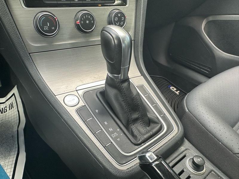 Volkswagen Golf SportWagen TDI S 6A 2015