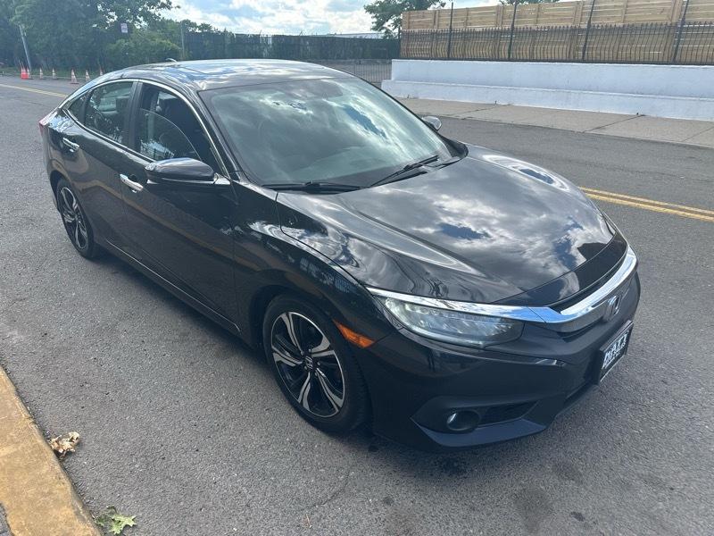 Honda Civic Touring Sedan CVT 2016