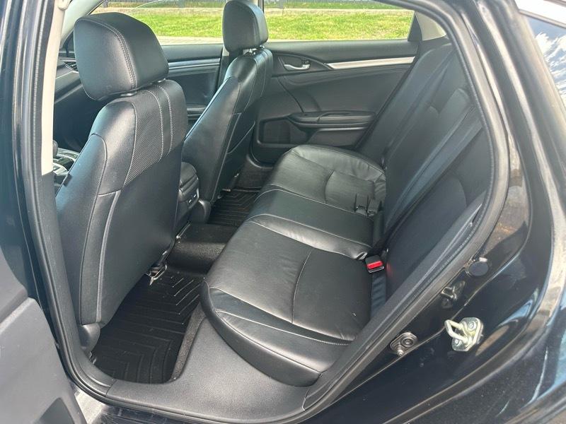 Honda Civic Touring Sedan CVT 2016