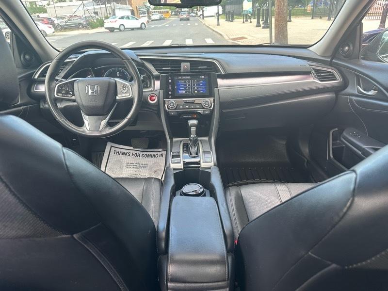 Honda Civic Touring Sedan CVT 2016