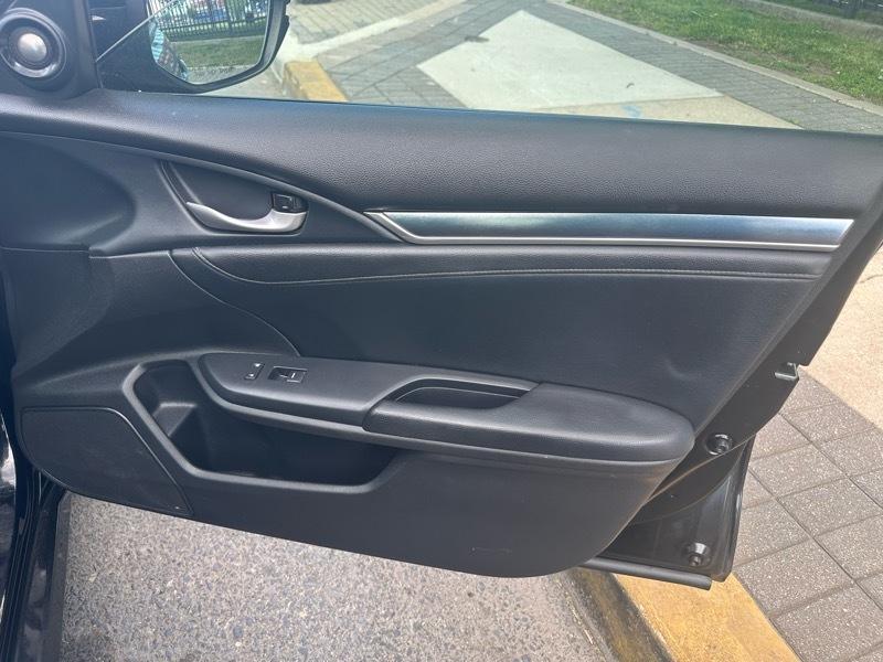 Honda Civic Touring Sedan CVT 2016