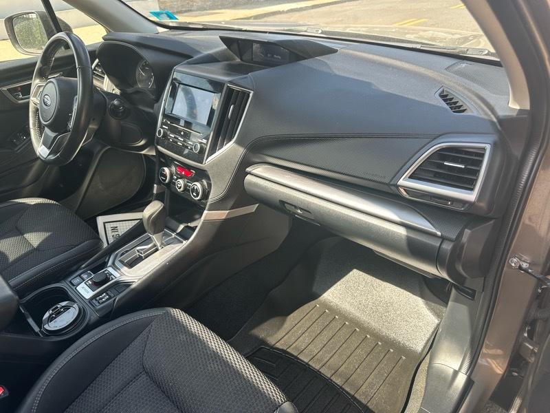 Subaru Forester Premium AWD 2020