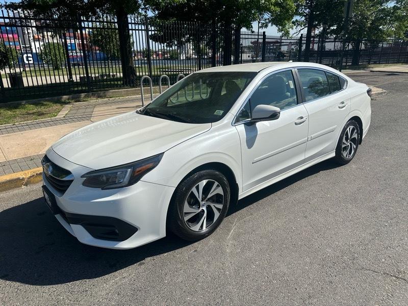 Subaru Legacy Premium 2022