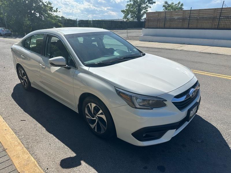 Subaru Legacy Premium 2022