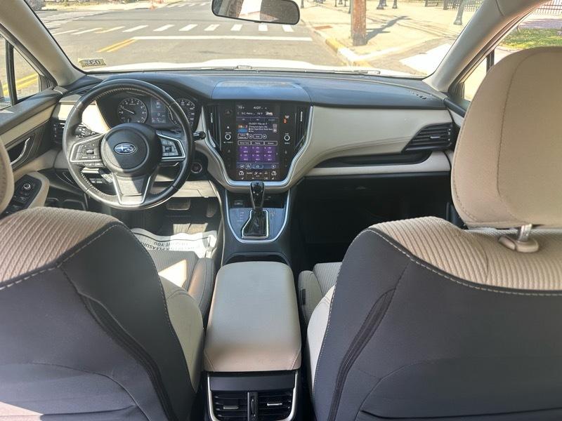 Subaru Legacy Premium 2022