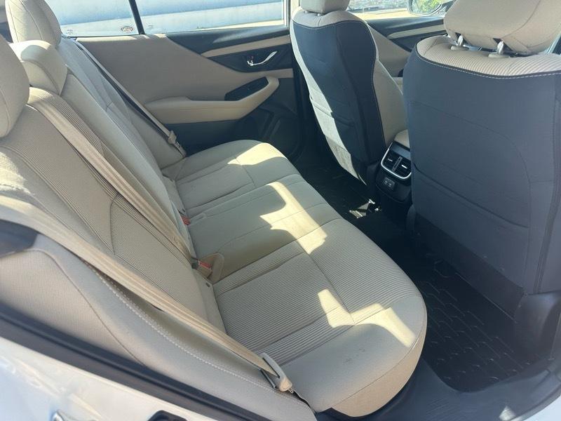 Subaru Legacy Premium 2022