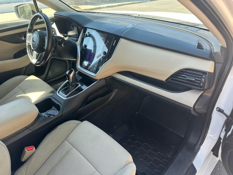 Subaru Legacy Premium 2022