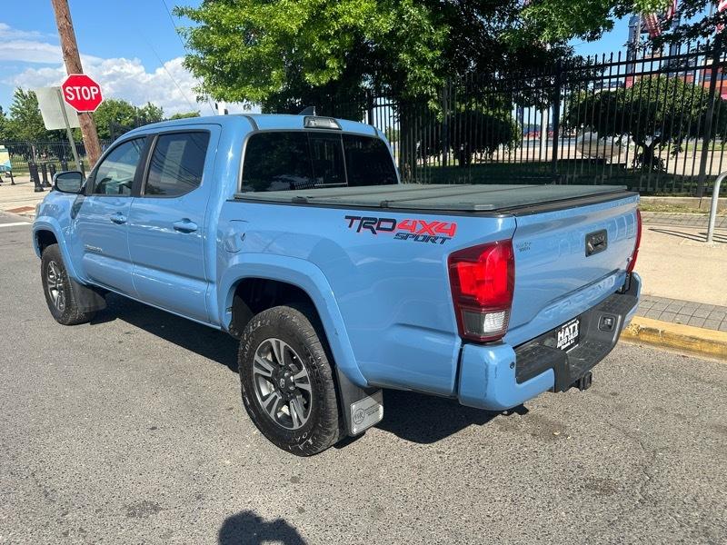 Toyota Tacoma  2019
