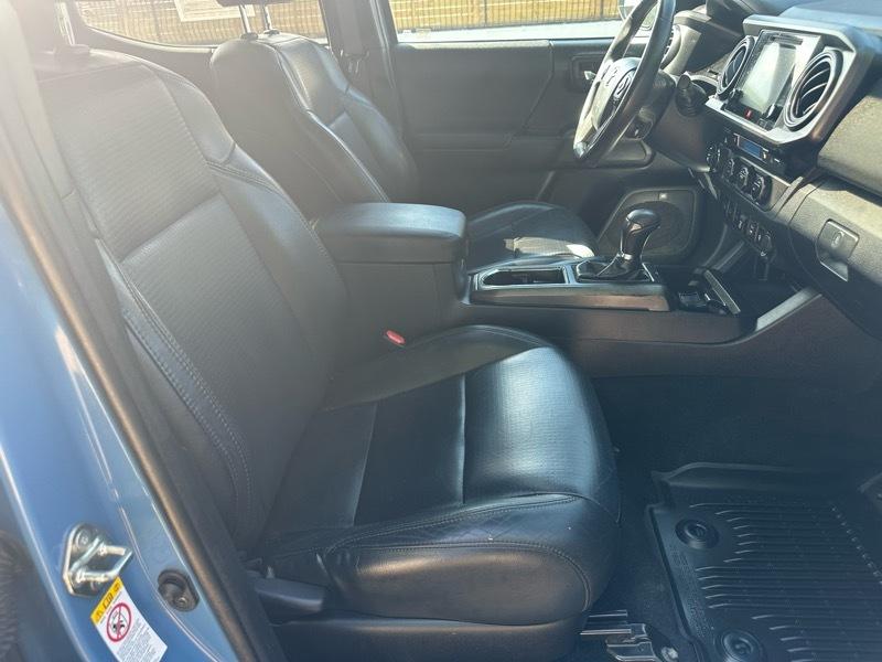 Toyota Tacoma  2019