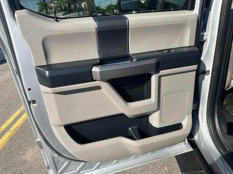 Ford F-350 SD XLT Crew Cab 4WD 2020