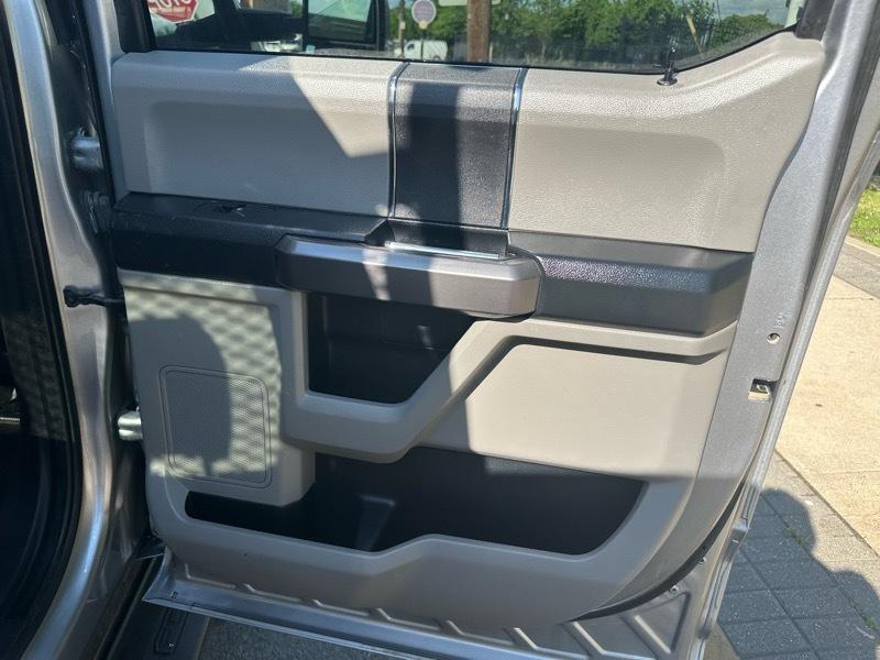 Ford F-350 SD XLT Crew Cab 4WD 2020