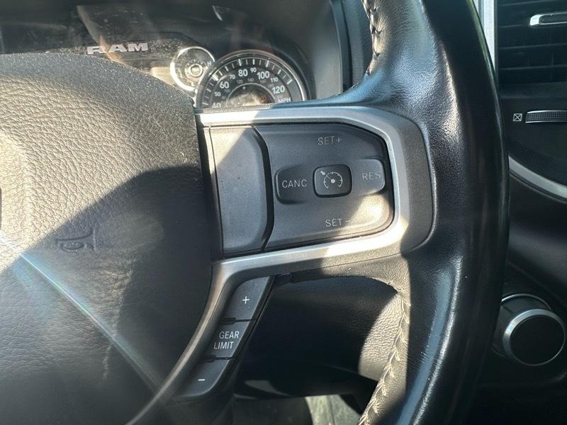RAM 1500 Big Horn Crew Cab SWB 4WD 2020