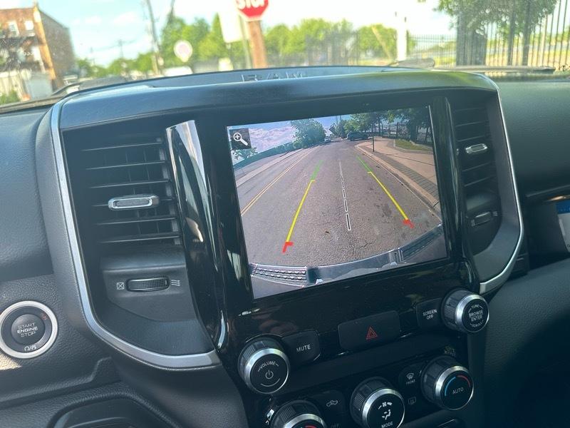 RAM 1500 Big Horn Crew Cab SWB 4WD 2020