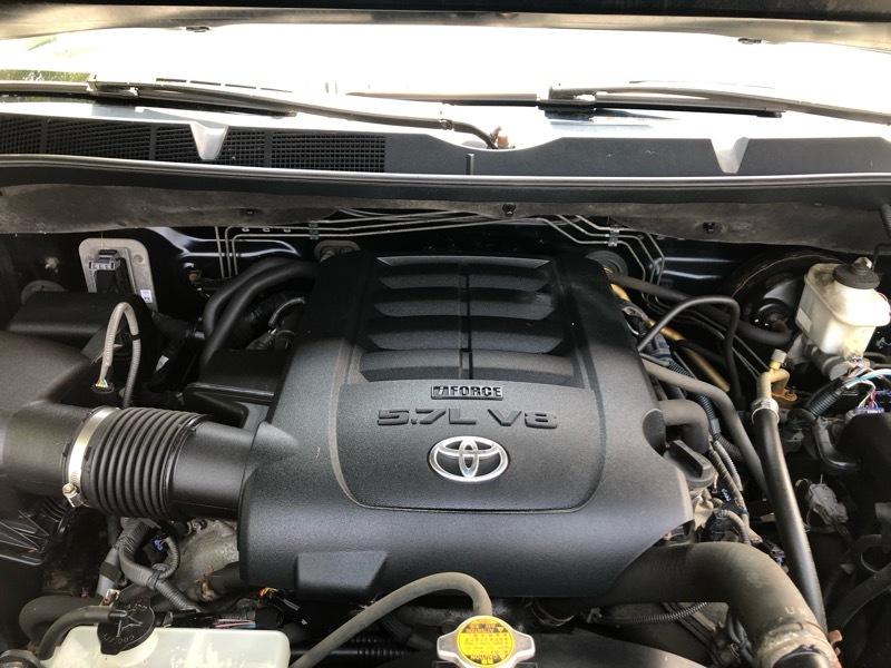 Toyota Tundra Limited 5.7L Double Cab 4WD 2016