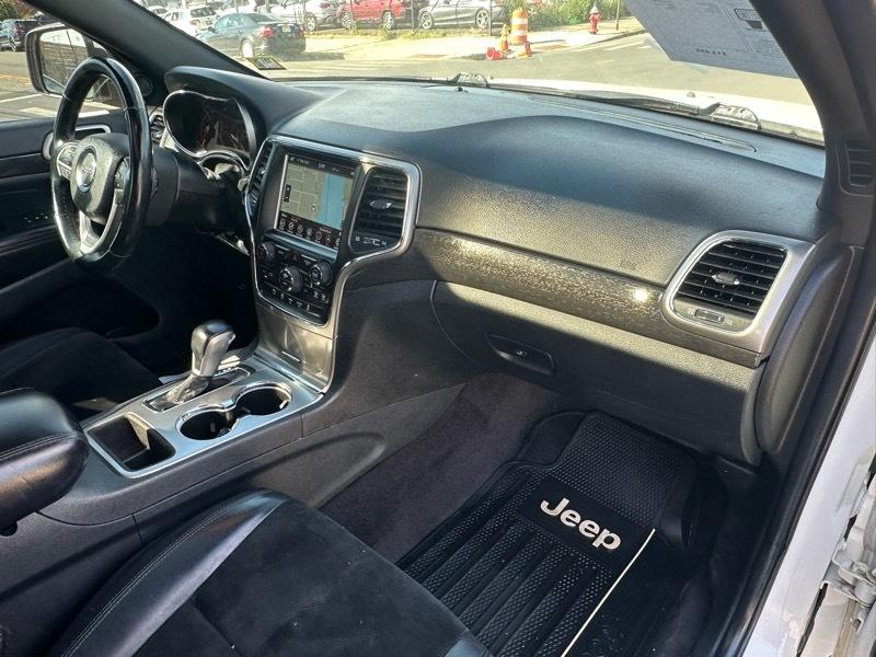 Jeep Grand Cherokee  2018