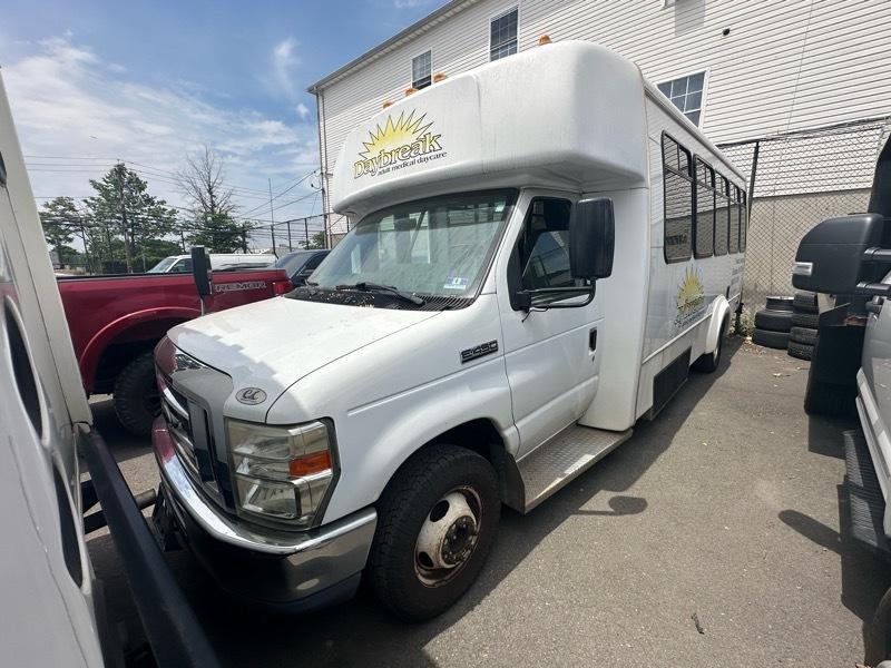 2016 Ford Econoline E450