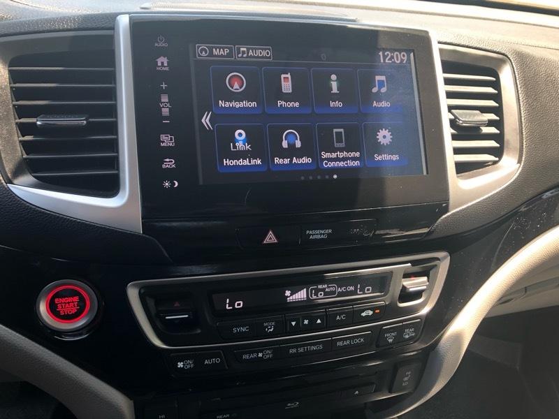 Honda Pilot Touring 4WD 2017