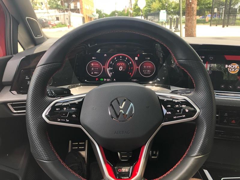 Volkswagen Golf GTI Autobahn 2023