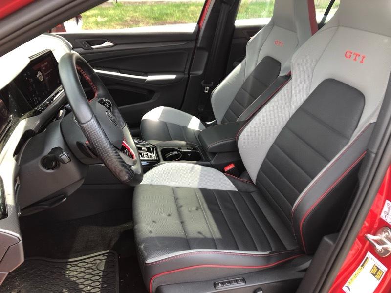 Volkswagen Golf GTI Autobahn 2023