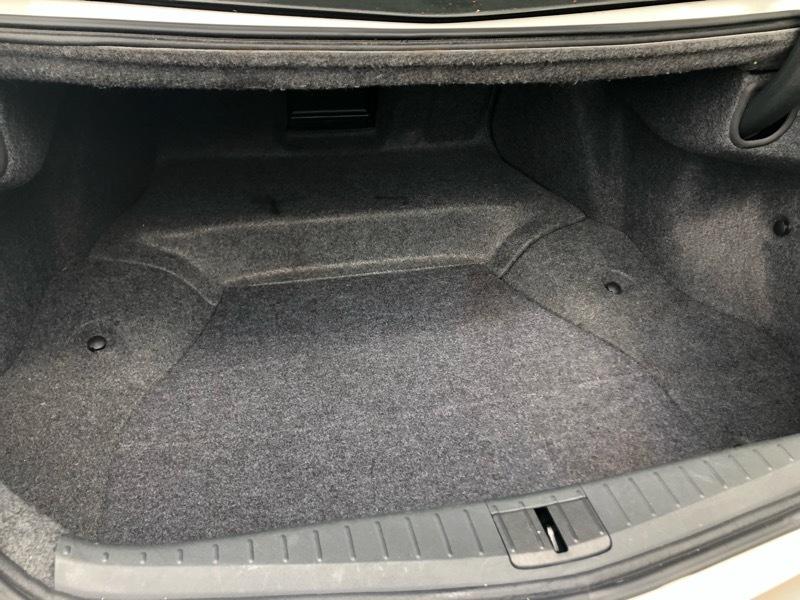 Acura TL 5-Speed AT SH-AWD with Tech Package 2011