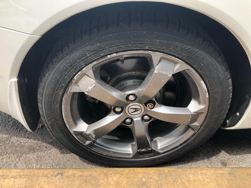 Acura TL 5-Speed AT SH-AWD with Tech Package 2011