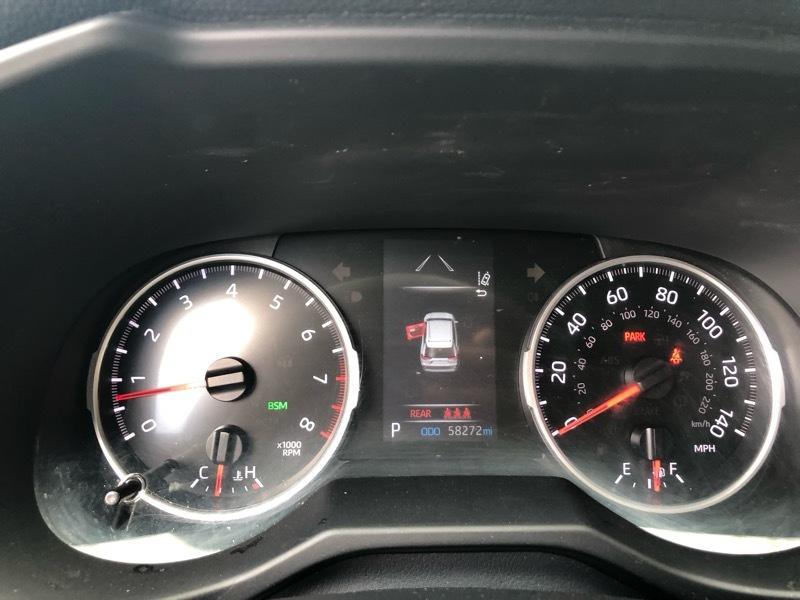 Toyota RAV4 XLE AWD 2021