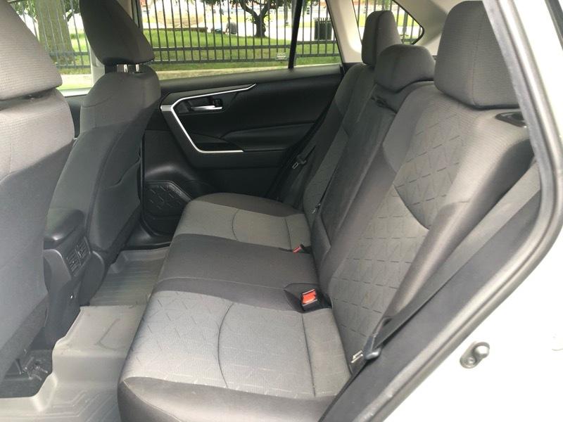Toyota RAV4 XLE AWD 2021