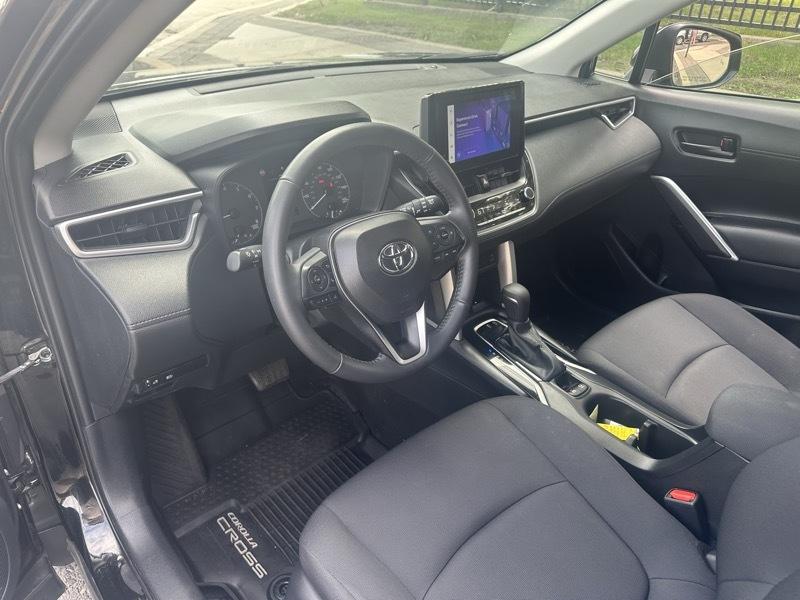 Toyota Corolla Cross LE AWD 2024