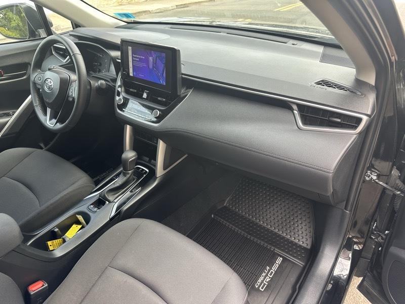 Toyota Corolla Cross LE AWD 2024