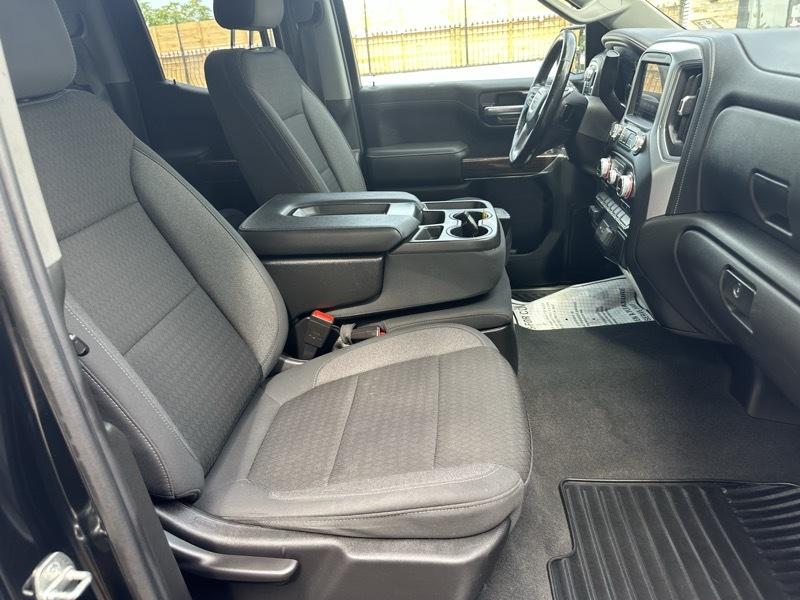 GMC Sierra 1500 Elevation Double Cab 4WD 2021