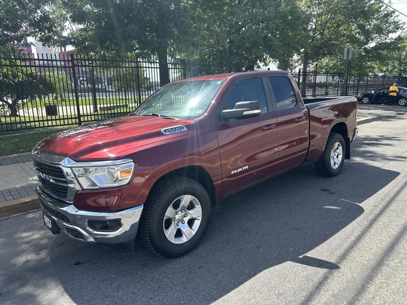 RAM 1500 Big Horn Quad Cab 4WD 2021