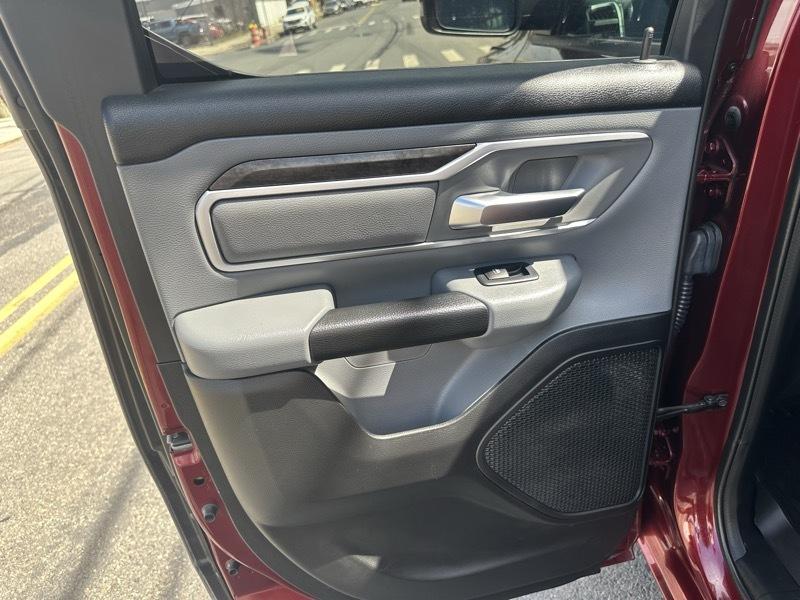 RAM 1500 Big Horn Quad Cab 4WD 2021
