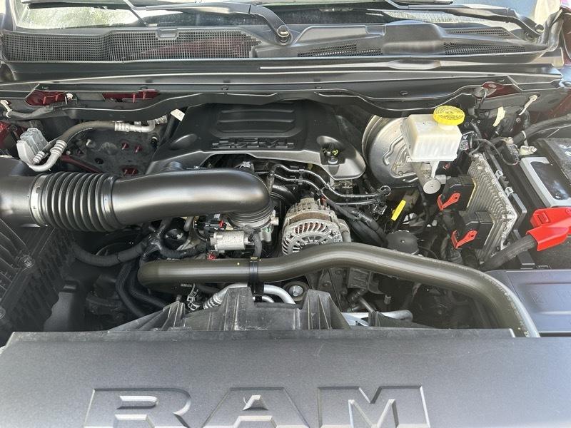 RAM 1500 Big Horn Quad Cab 4WD 2021