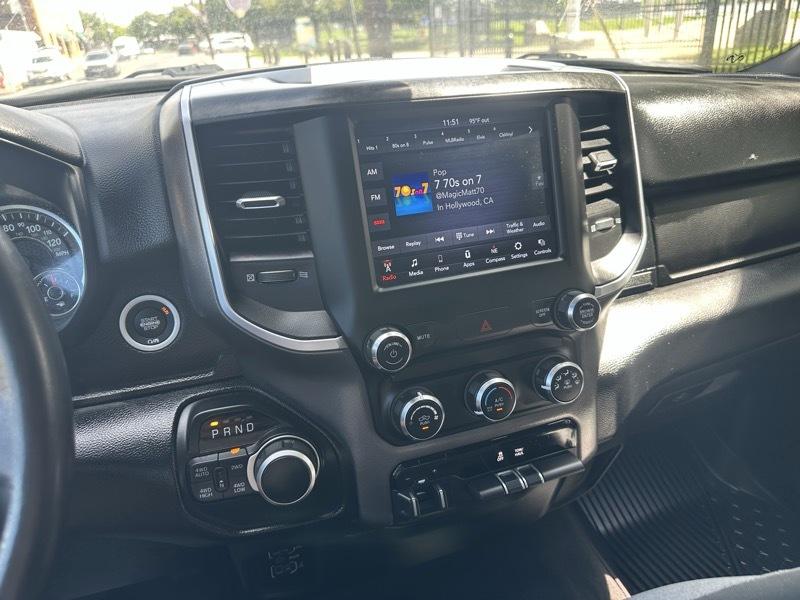 RAM 1500 Big Horn Quad Cab 4WD 2021