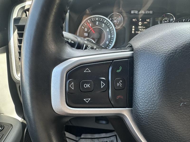 RAM 1500 Big Horn Quad Cab 4WD 2021