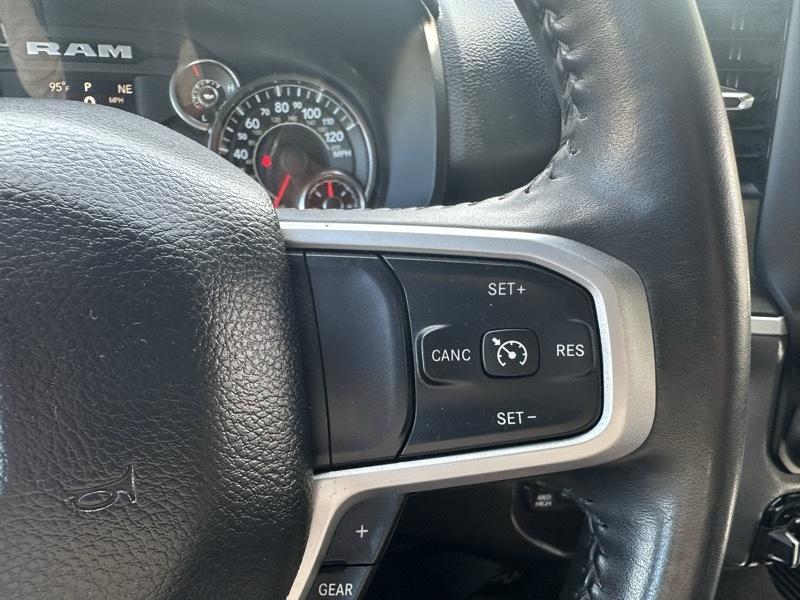 RAM 1500 Big Horn Quad Cab 4WD 2021