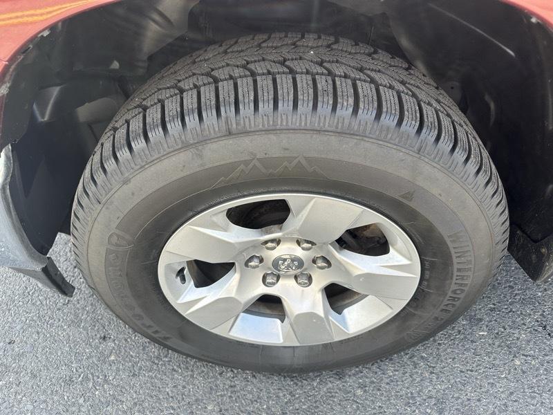 RAM 1500 Big Horn Quad Cab 4WD 2021