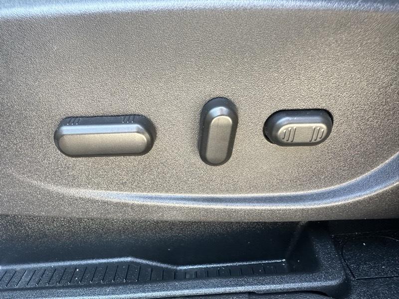 Ford Escape Titanium 4WD 2017