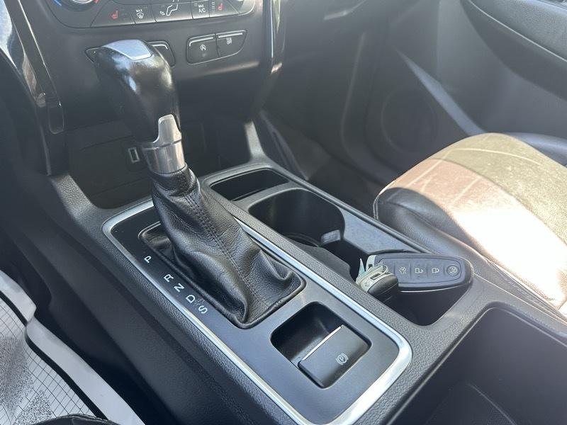 Ford Escape Titanium 4WD 2017
