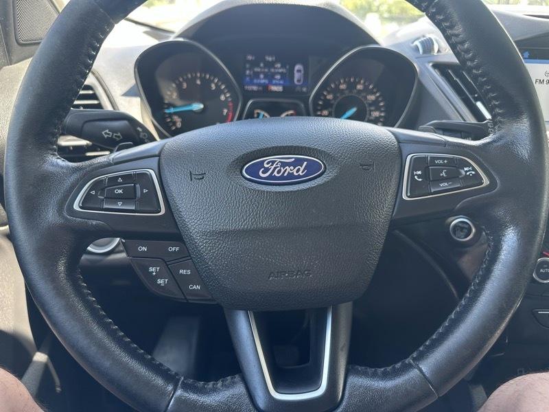 Ford Escape Titanium 4WD 2017