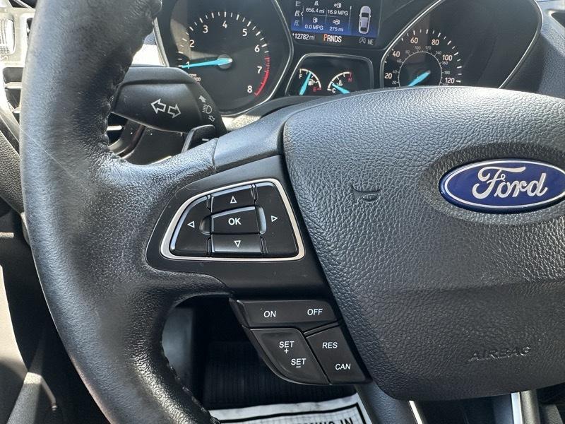 Ford Escape Titanium 4WD 2017