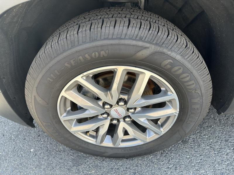 GMC Acadia SLE-2 AWD 2017