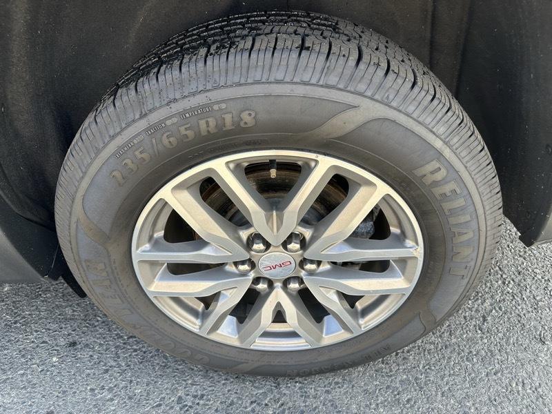 GMC Acadia SLE-2 AWD 2017